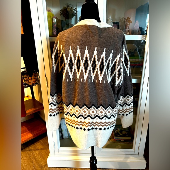 Merino wool and alpaca cardigan - Picture 2 of 4